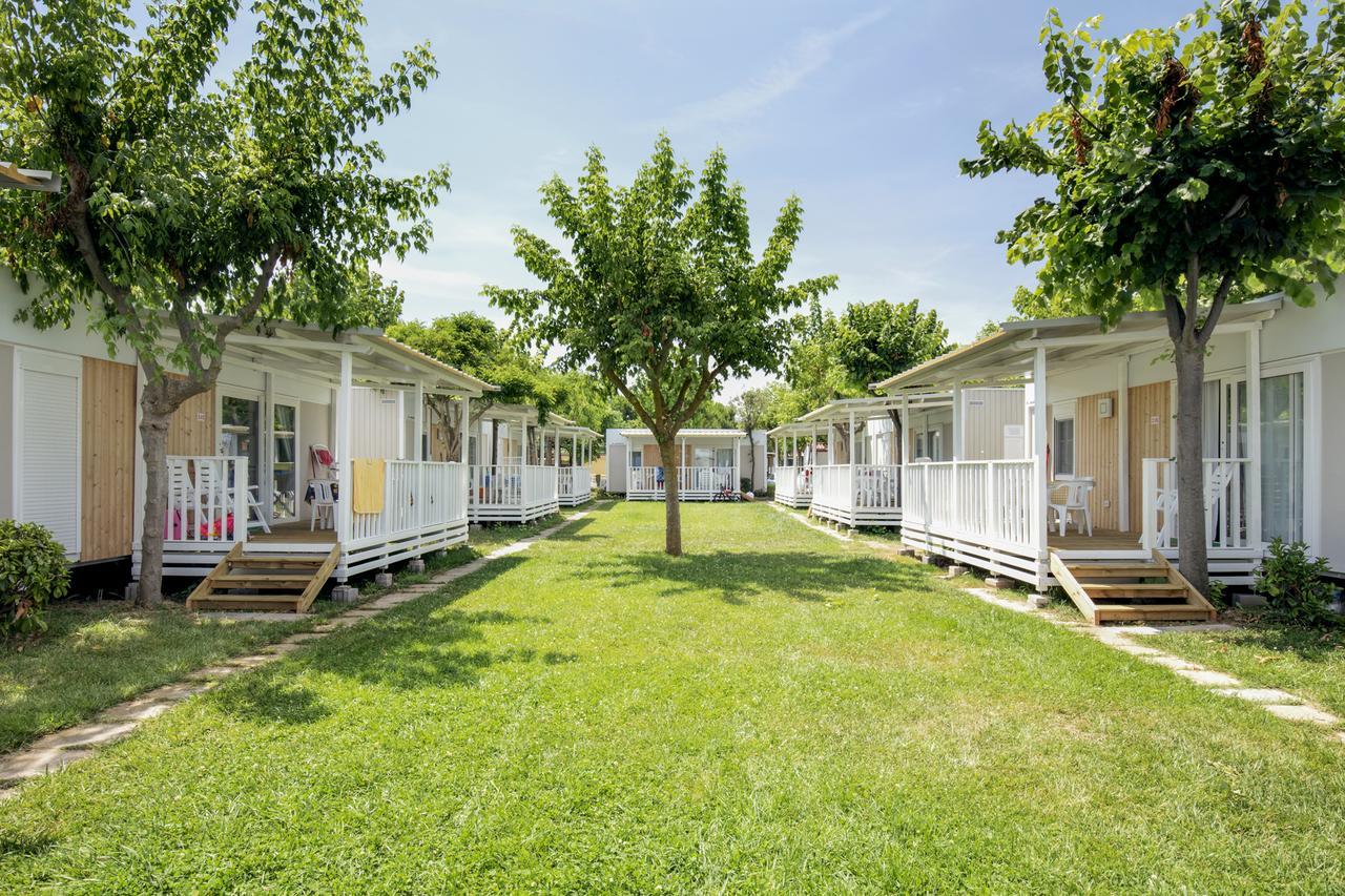 Riva Nuova Camping Village Martinsicuro Exterior foto
